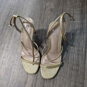 Gold Mix No 6 heels size 6.5